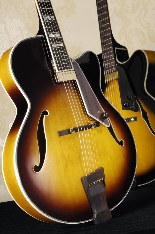 The Freshman FJ1 (right) and Peerless Monarch (left).